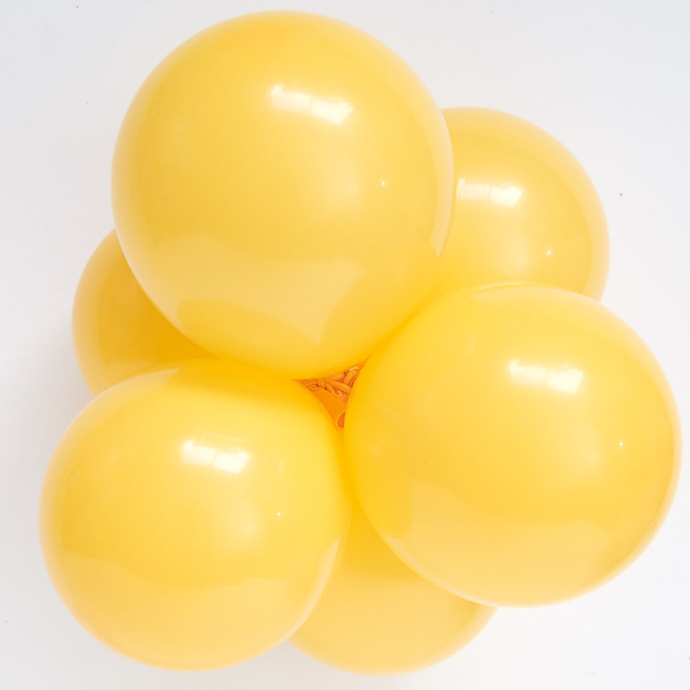 24" Oval Goldenrod Tuftex