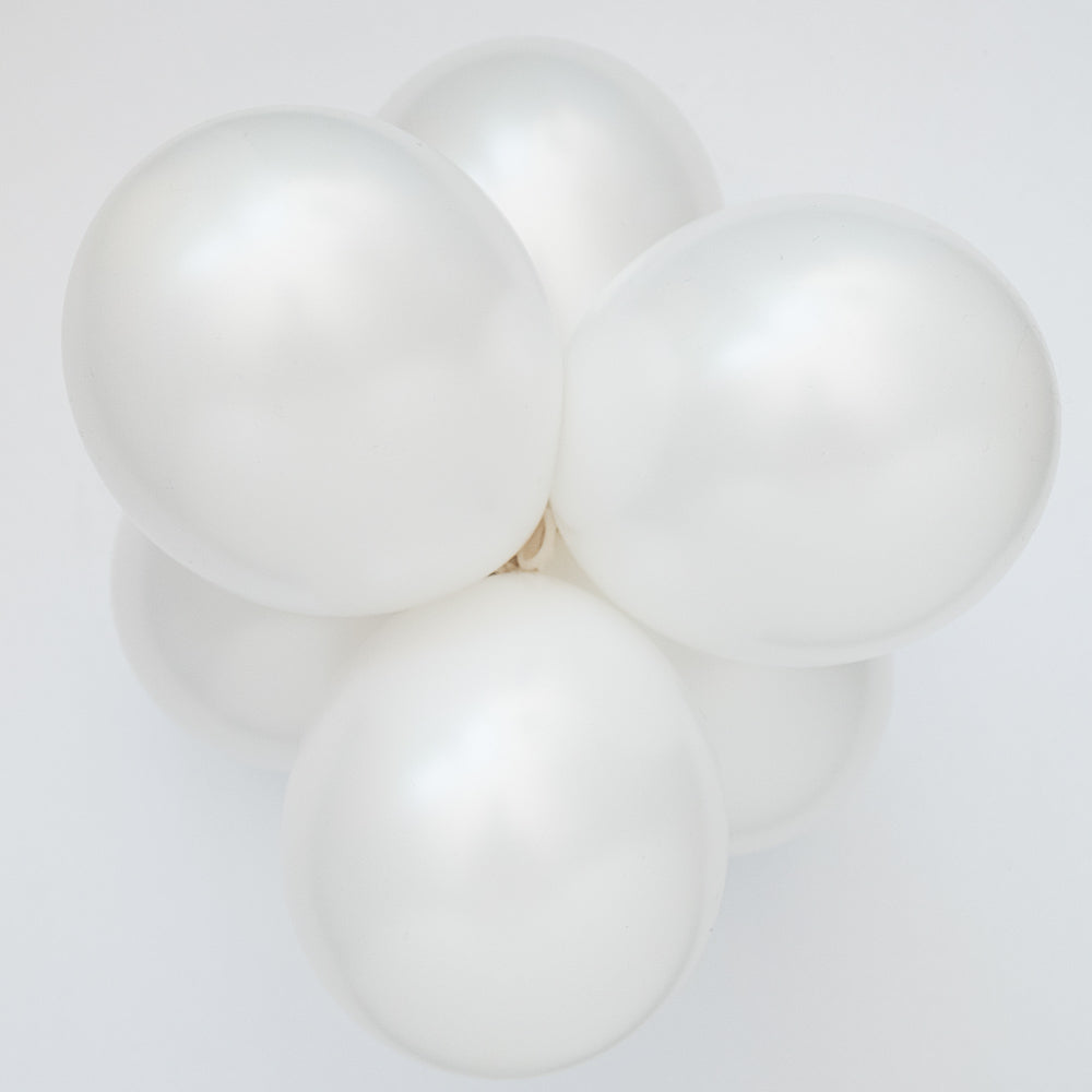24" Oval Pearl Sugar Tuftex