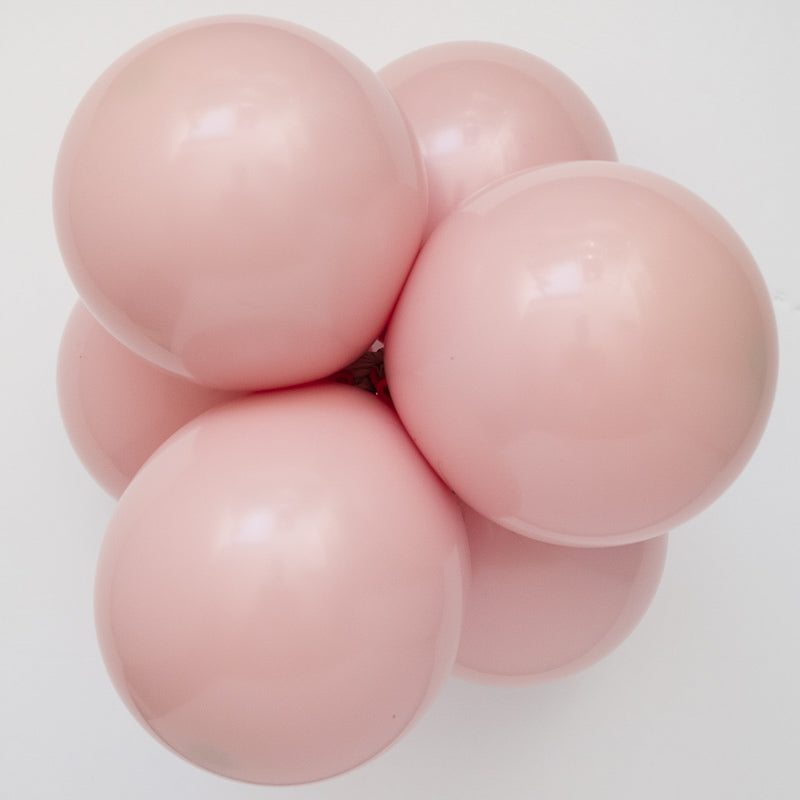 24" Oval Chalk Spanish Rose