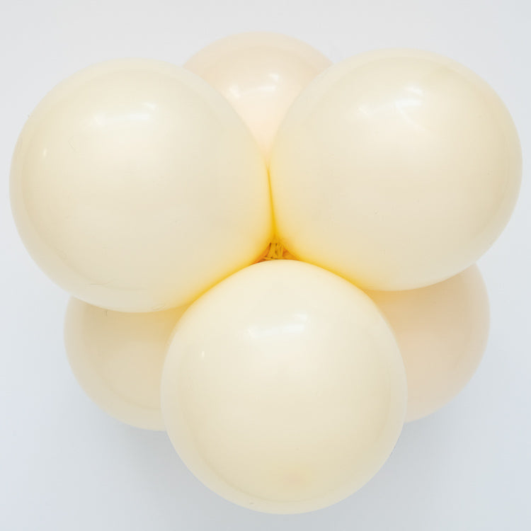Chalk Banana Crème - Small Cluster