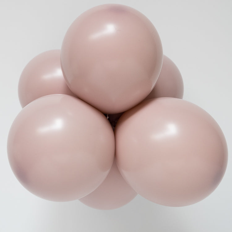 Chalk Queen Anne - Small Cluster