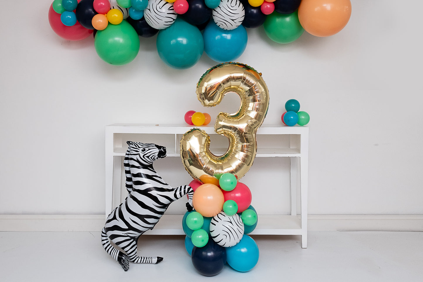 It’s a Zoo Balloon Tower Kit