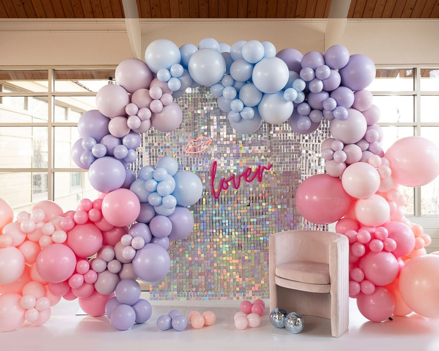 Lover Garland • 16-18 Foot • Deluxe Boujee Box