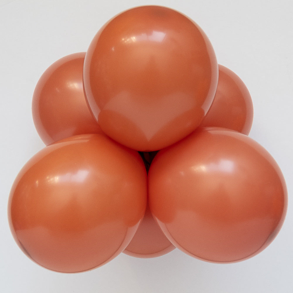24" Oval Burnt Orange Tuftex