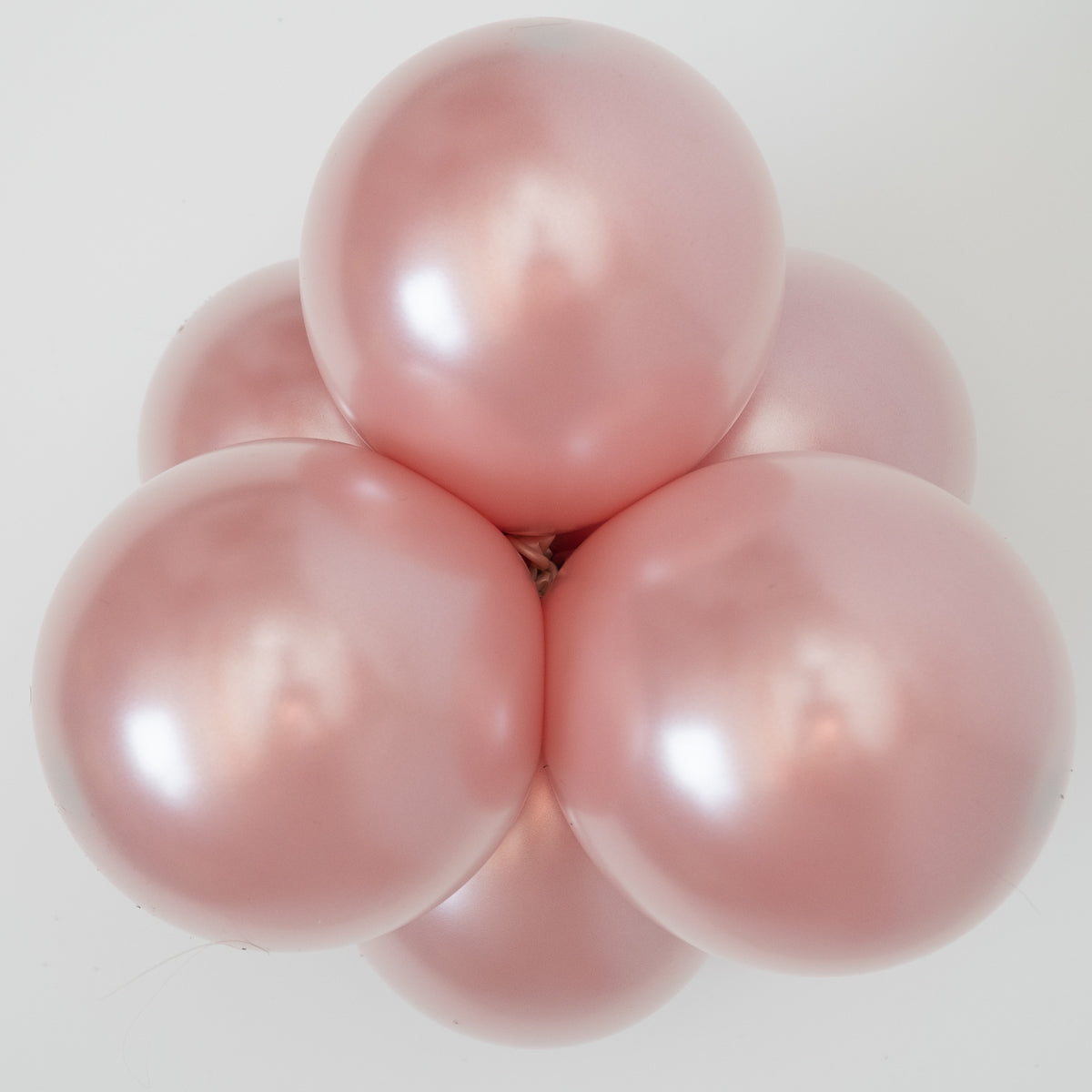 24" Round Diamond Blush • 1 Balloon