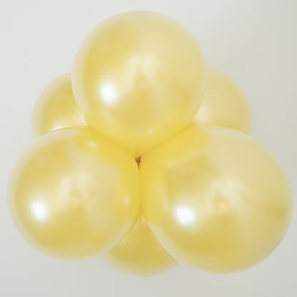 24" Round Diamond Canary • 1 Balloon
