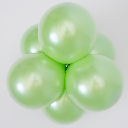 24" Round Diamond Apple • 1 Balloon