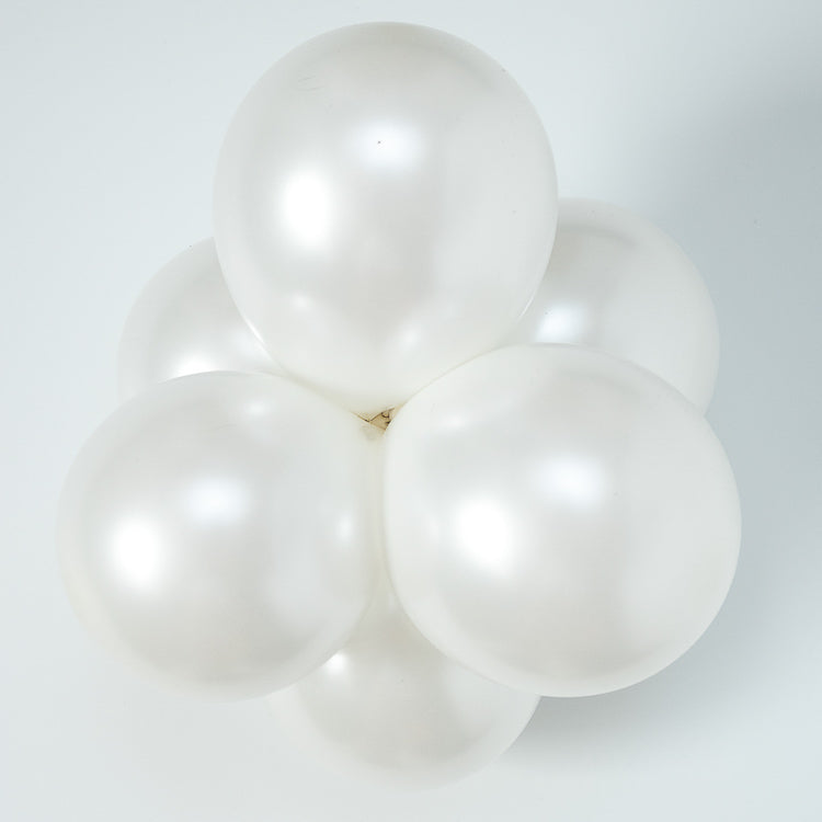 24" Round Diamond Snow • 1 Balloon
