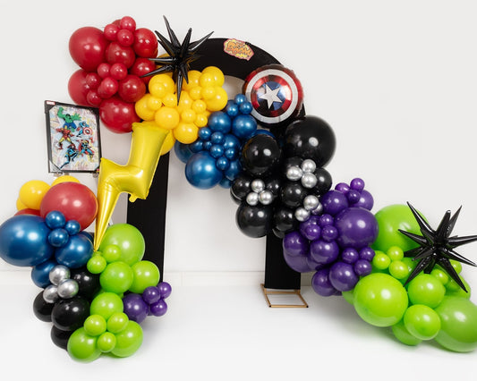 Super Hero Garland  • 14-16 Foot • Deluxe Kit