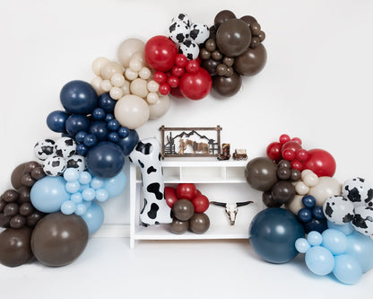 Western Rodeo Garland  • 10-12 Foot • Deluxe Boujee Box