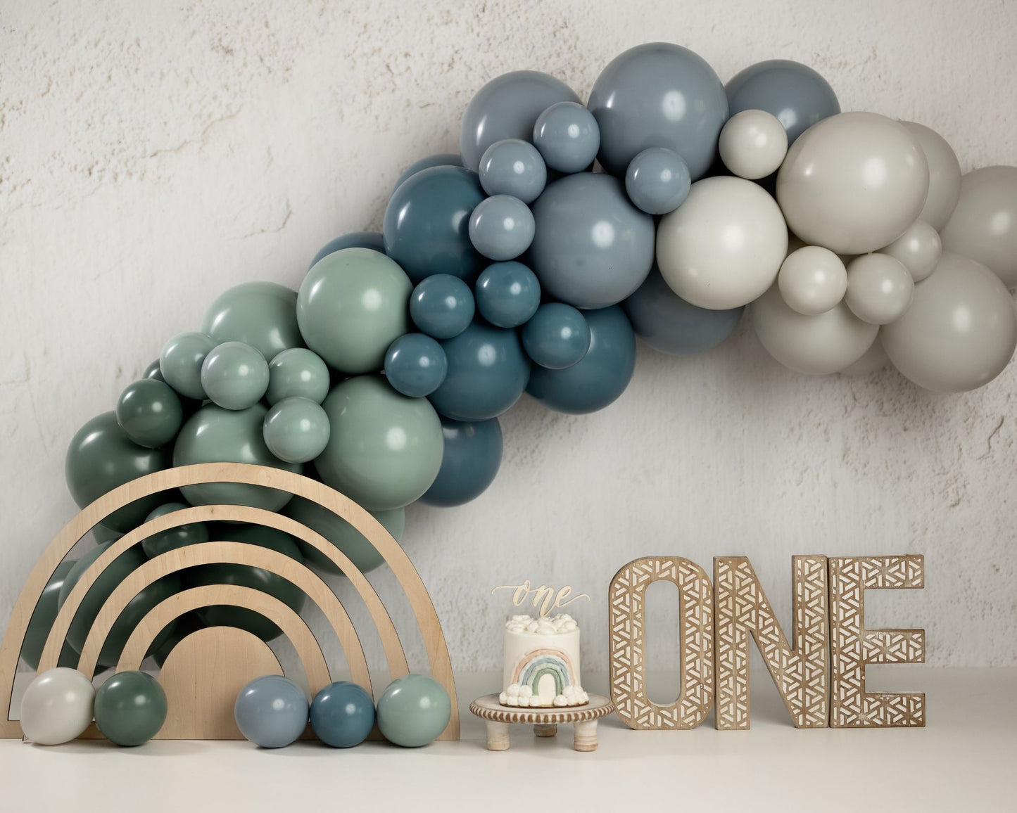 Dusty Ombre Garland  • 10-12 Foot • Glam Kit