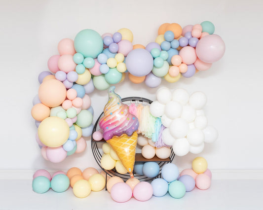 Hopscotch Garland  • 14-16 Foot • Glam Kit